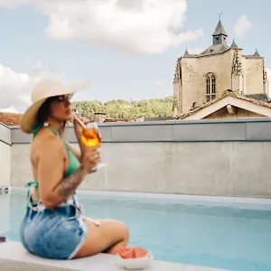 Urban Style Les Fleurines Hotel
